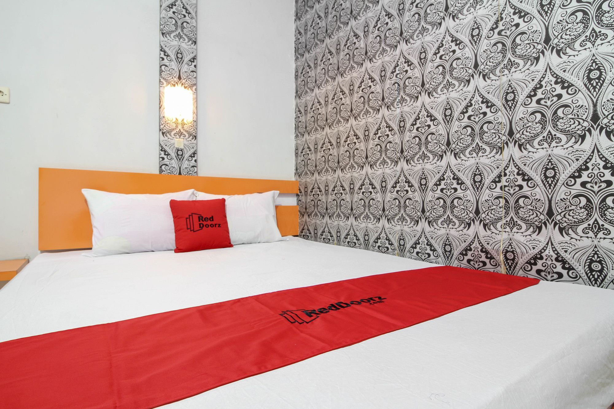 Reddoorz Near Hartono Mall Kejayan Exteriér fotografie